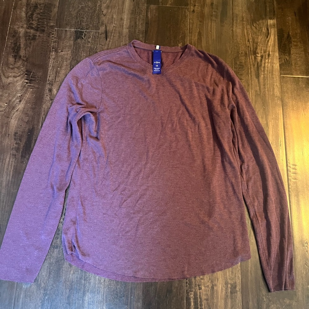 Kit and Ace Men’s Burgandy Sweater Medium
